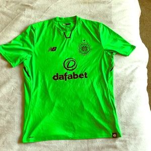 ☘️ Mens soccer tee